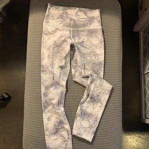 Lululemon Wunder Under 7/8th Legging